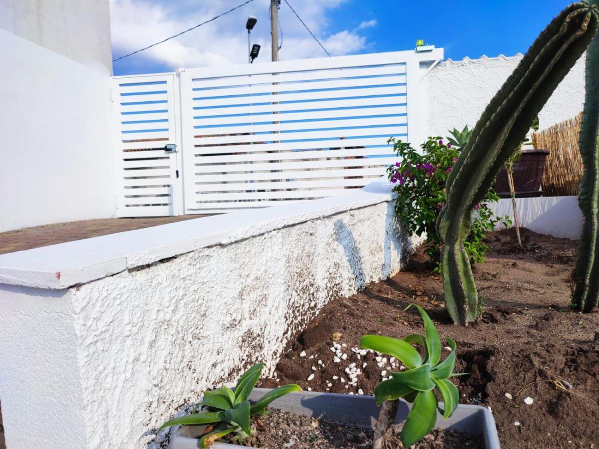 Al Meriggio Apartments Brucoli Εξωτερικό φωτογραφία